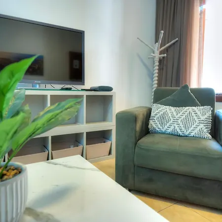 3bedroom House With Yard And Roof Terrace Czer1-1 *