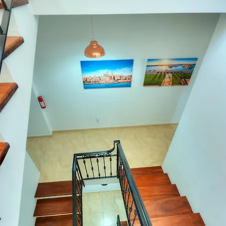 Apartment 3bedroom House With Yard And Roof Terrace Czer1-1 Sliema